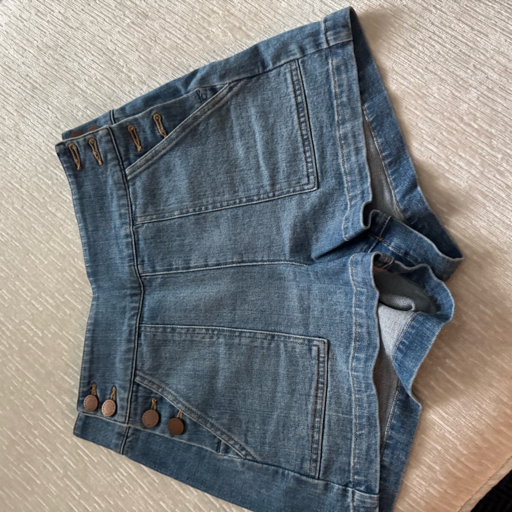 Alice + Olivia Classic Blue Jeans